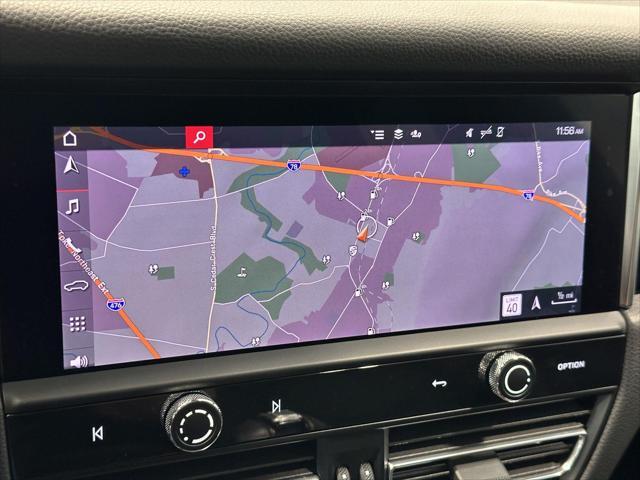 Photo of 2023 Carrara White Metallic Porsche Macan