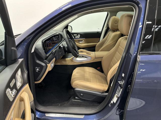 Photo of 2026 Twilight Blue Metallic Mercedes-Benz GLE 350