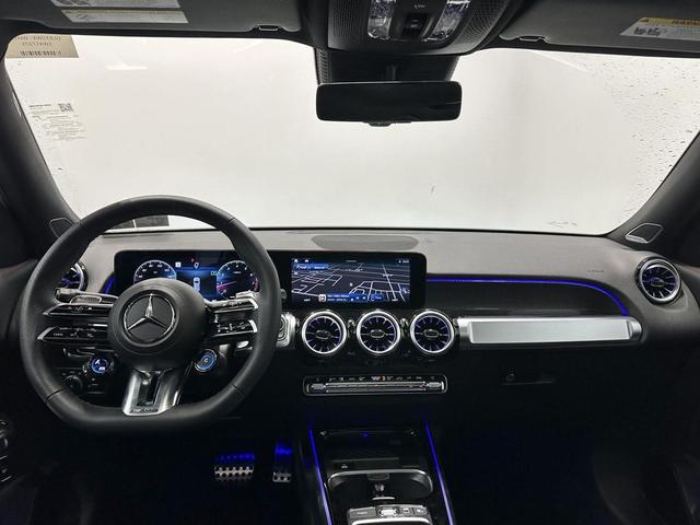 Photo of 2025 Polar White Mercedes-Benz AMG GLB 35