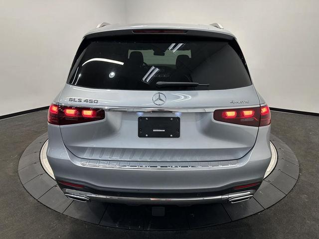 Photo of 2025 Cirrus Silver Metallic Mercedes-Benz GLS 450