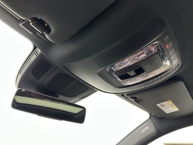 Photo of 2025 Obsidian Black Metallic Mercedes-Benz GLS 450
