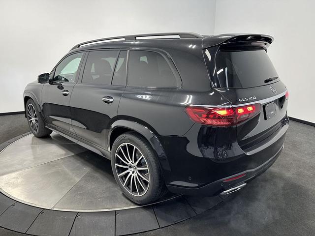 Photo of 2025 Obsidian Black Metallic Mercedes-Benz GLS 450