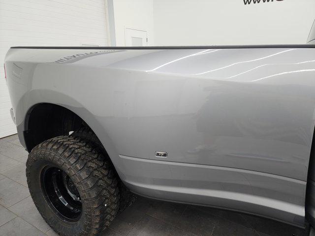 Photo of 2023 Billet Silver Metallic Clearcoat RAM 3500