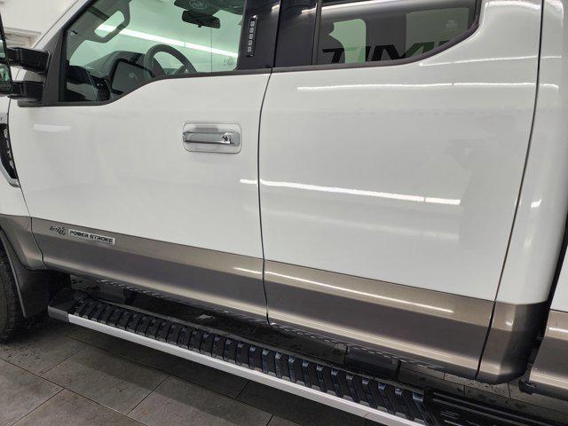 Photo of 2019 Oxford White Ford F-350