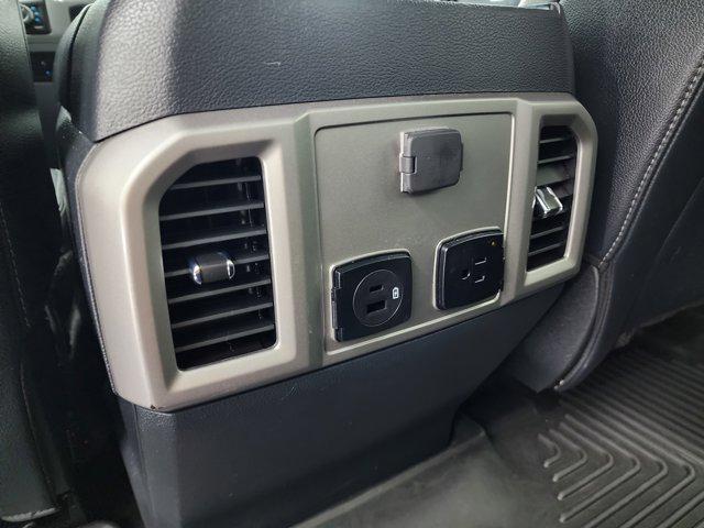Photo of 2022 Star White Metallic Tri-Coat Ford F-250