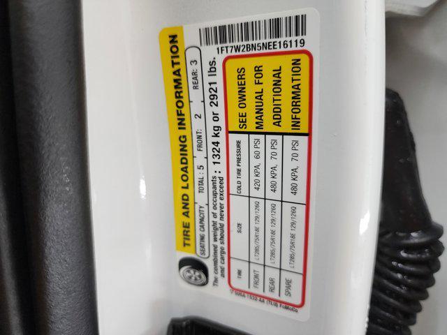 Photo of 2022 Star White Metallic Tri-Coat Ford F-250
