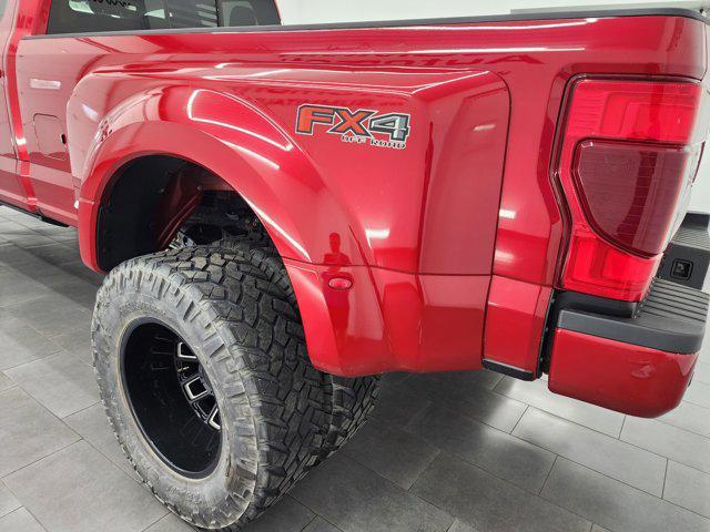 Photo of 2022 Rapid Red Metallic Tinted Clearcoat Ford F-350