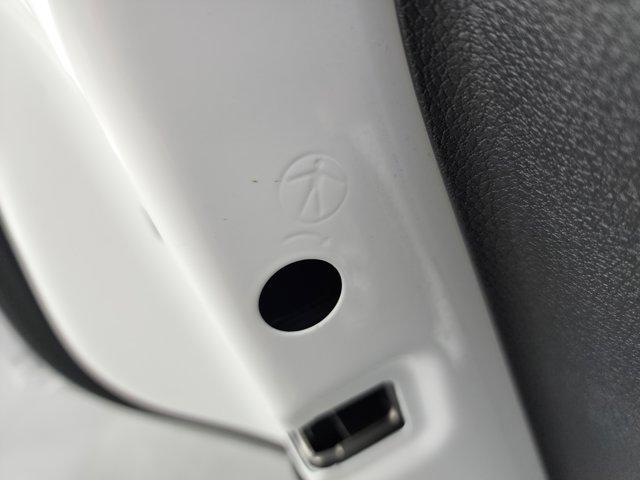 Photo of 2023 Glacier White Metallic Audi Q3