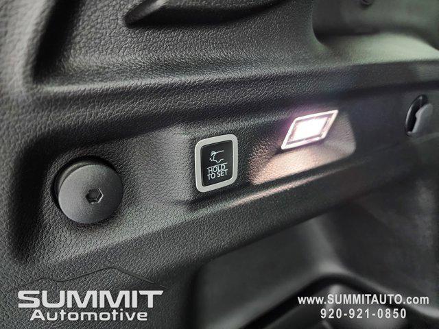 Photo of 2025 Silver Zynith Jeep Grand Cherokee L