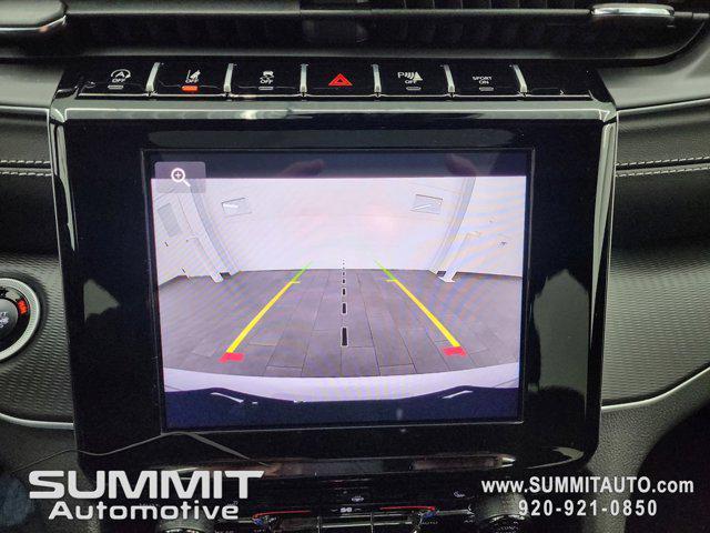 Photo of 2025 Silver Zynith Jeep Grand Cherokee L