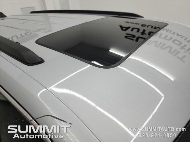 Photo of 2025 Silver Zynith Jeep Grand Cherokee L