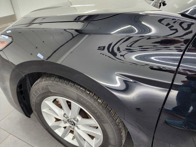 Photo of 2025 Midnight Black Metallic Toyota Camry