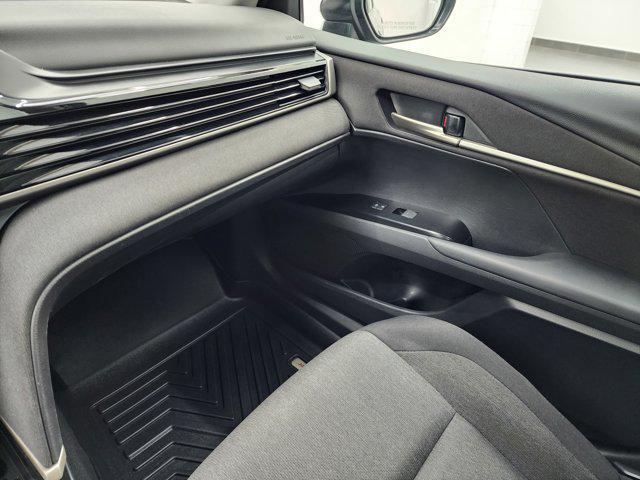Photo of 2025 Midnight Black Metallic Toyota Camry