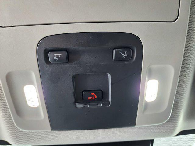 Photo of 2025 Midnight Black Metallic Toyota Camry