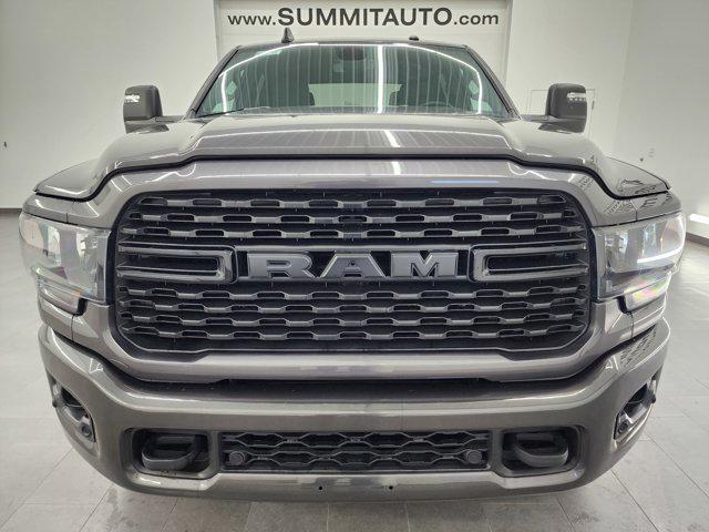 Photo of 2024 Granite Crystal Metallic Clearcoat RAM 2500