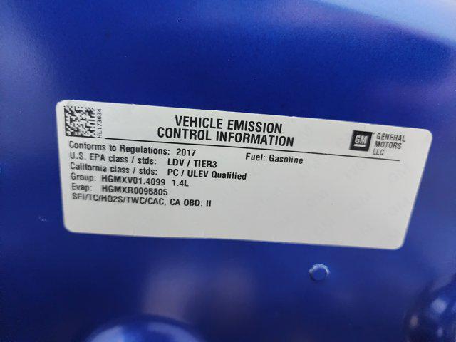 Photo of 2017 Blue Topaz Metallic Chevrolet Trax