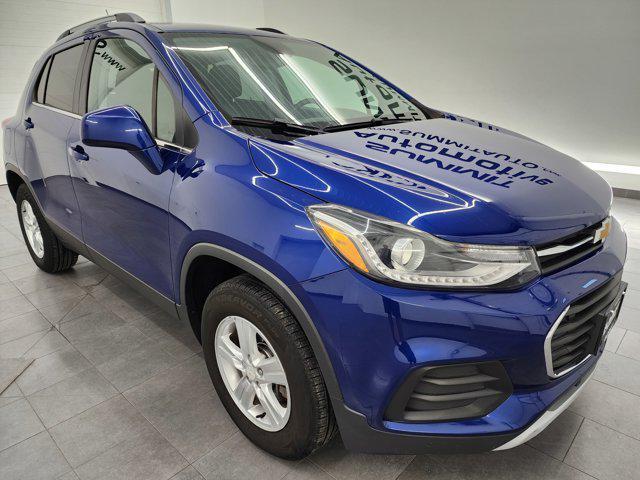 Photo of 2017 Blue Topaz Metallic Chevrolet Trax