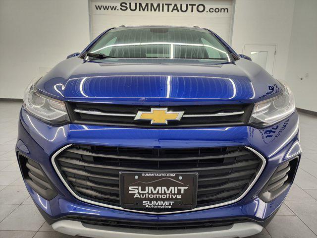 Photo of 2017 Blue Topaz Metallic Chevrolet Trax