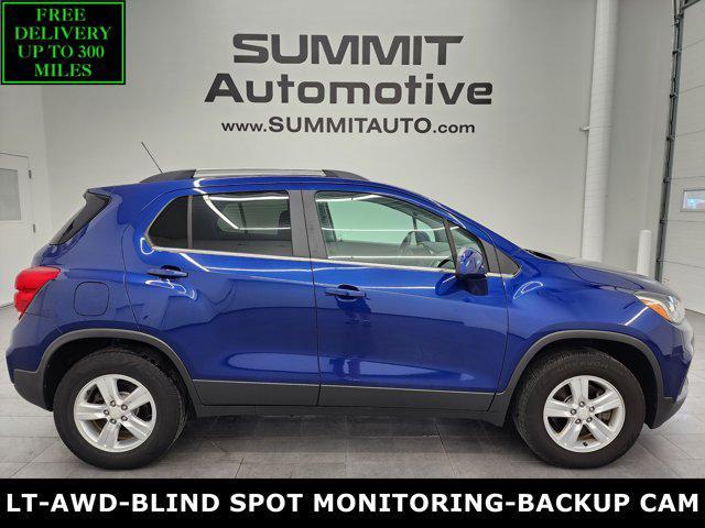 Photo of 2017 Blue Topaz Metallic Chevrolet Trax