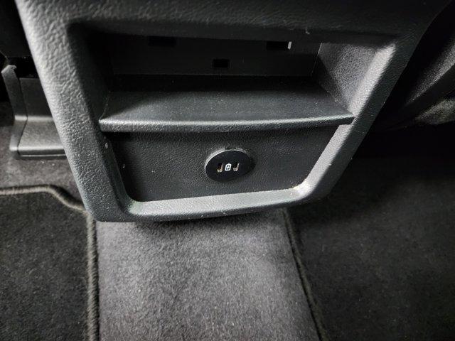 Photo of 2023 Oxford White Ford Edge