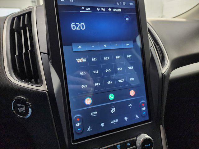 Photo of 2023 Oxford White Ford Edge