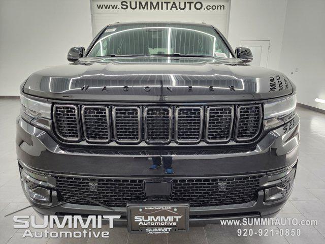 Photo of 2025 Diamond Black Crystal Pearlcoat Jeep Wagoneer
