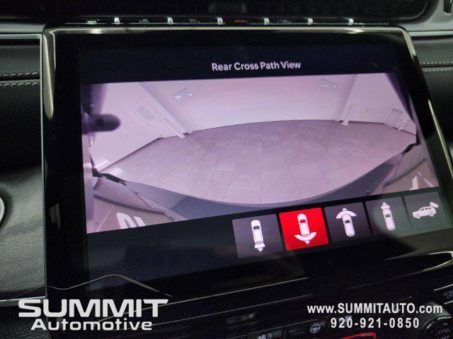 Photo of 2025 Diamond Black Crystal Pearlcoat Jeep Grand Cherokee L