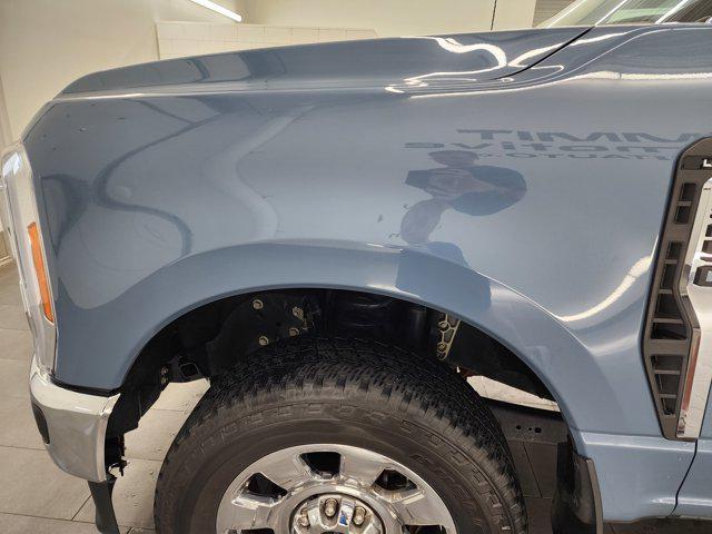 Photo of 2023 Azure Gray Metallic Tri-Coat Ford F-250