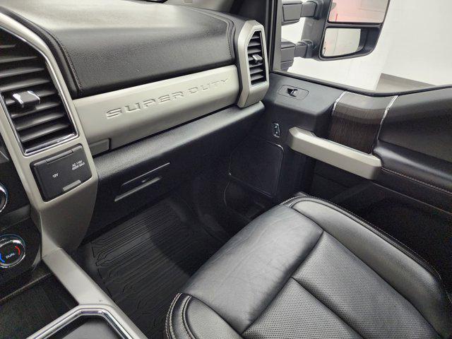 Photo of 2021 Agate Black Metallic Ford F-250