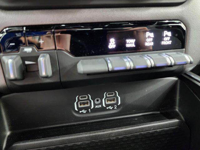 Photo of 2022 Pearl White RAM 2500