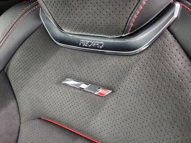 Photo of 2023 Black Chevrolet Camaro