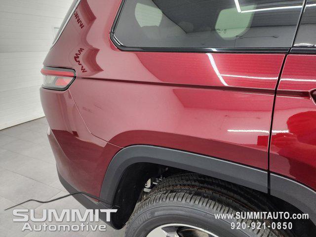 Photo of 2025 Velvet Red Pearlcoat Jeep Grand Cherokee L