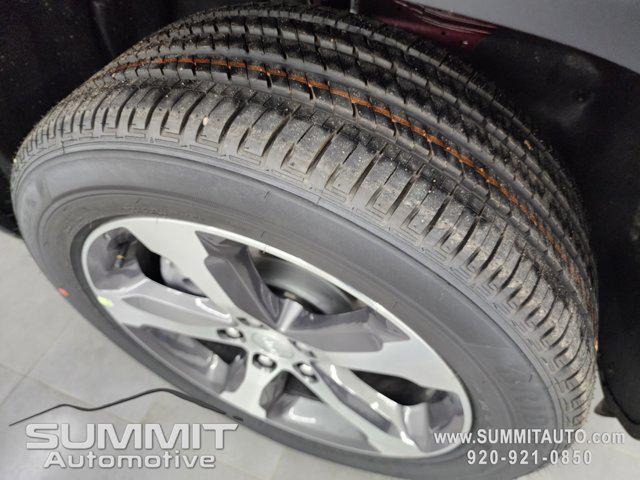 Photo of 2025 Velvet Red Pearlcoat Jeep Grand Cherokee L