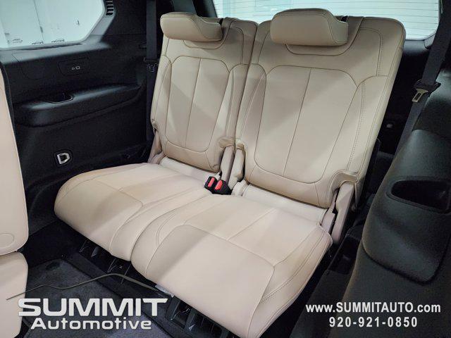Photo of 2025 Velvet Red Pearlcoat Jeep Grand Cherokee L