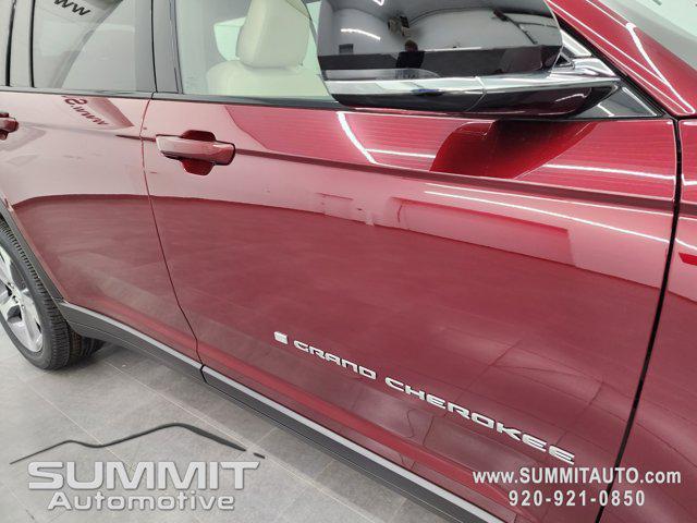 Photo of 2025 Velvet Red Pearlcoat Jeep Grand Cherokee L