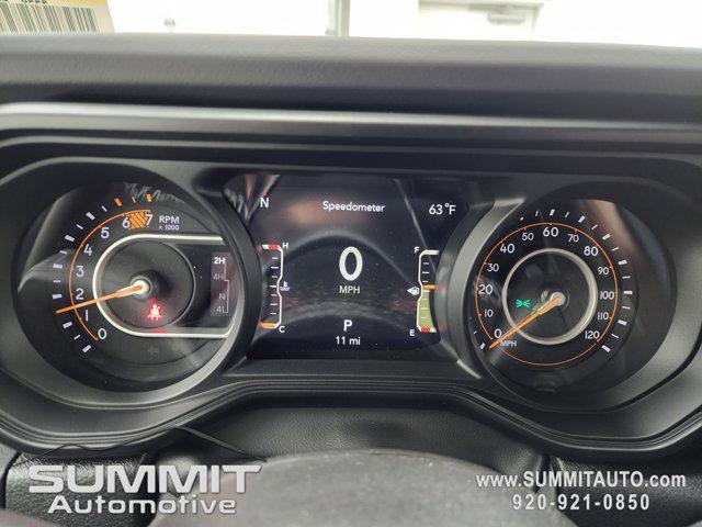 Photo of 2025 Bright White Clearcoat Jeep Wrangler