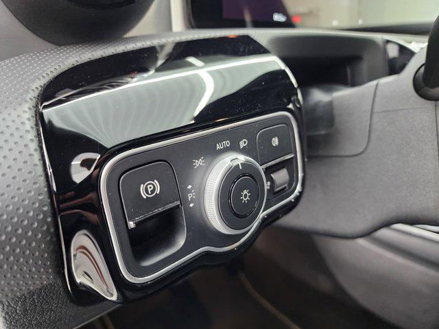 Photo of 2025 Polar White Mercedes-Benz CLA 250