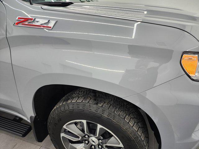 Photo of 2025 Slate Gray Metallic Chevrolet Silverado 1500