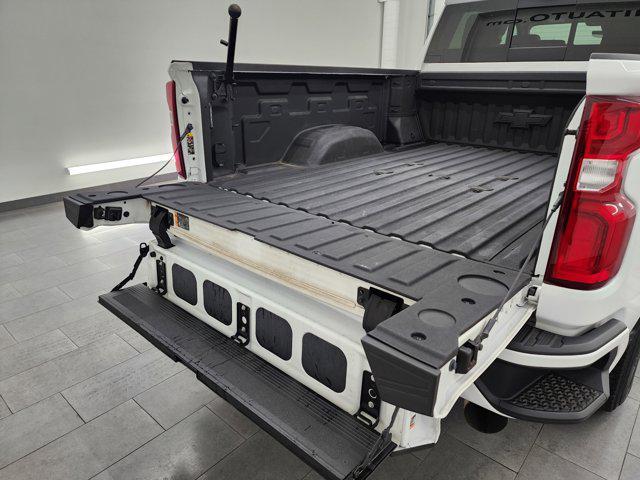 Photo of 2023 Summit White Chevrolet Silverado 3500