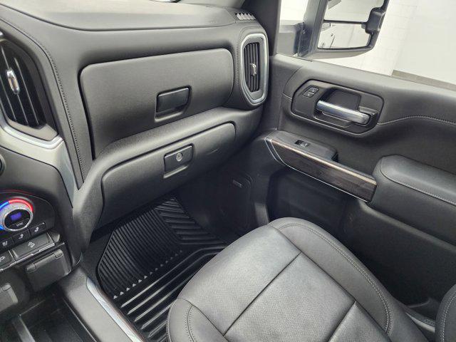 Photo of 2023 Summit White Chevrolet Silverado 3500