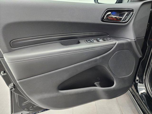 Photo of 2024 DB Black Clearcoat Dodge Durango