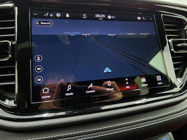 Photo of 2024 DB Black Clearcoat Dodge Durango