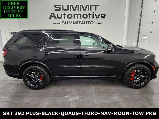 Photo of 2024 DB Black Clearcoat Dodge Durango