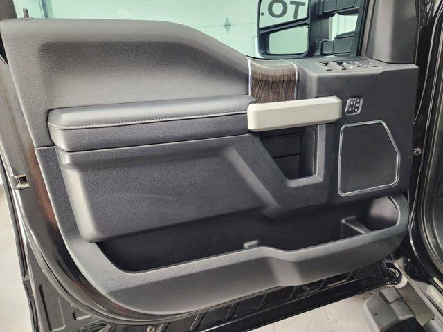 Photo of 2021 Agate Black Metallic Ford F-250