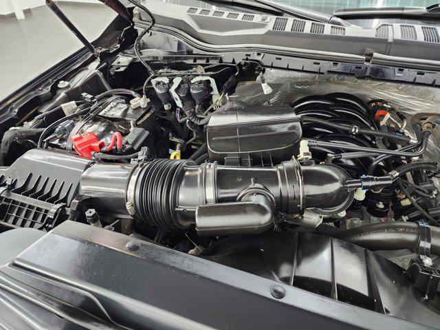Photo of 2021 Agate Black Metallic Ford F-250
