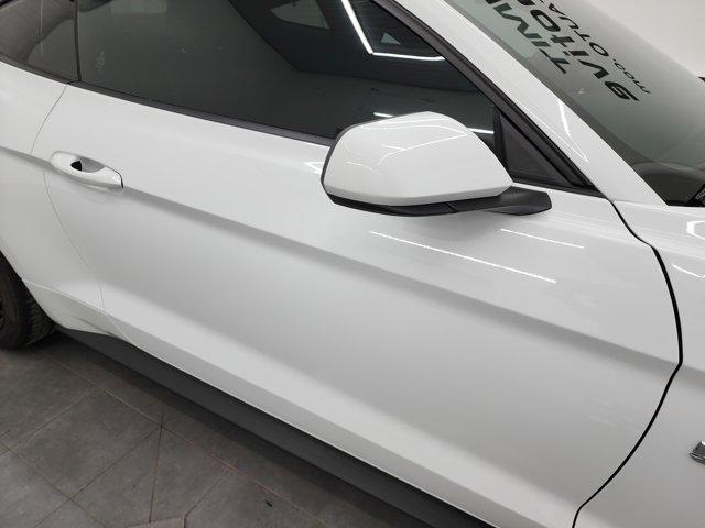 Photo of 2023 Oxford White Ford Mustang