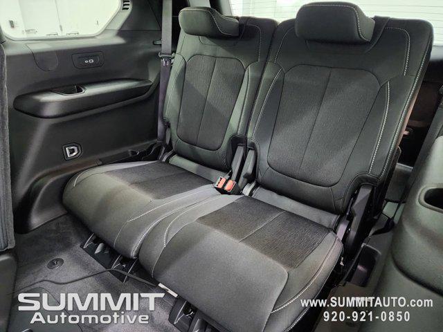 Photo of 2025 Baltic Gray Metallic Clearcoat Jeep Grand Cherokee L