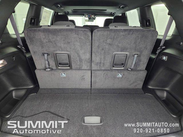 Photo of 2025 Baltic Gray Metallic Clearcoat Jeep Grand Cherokee L