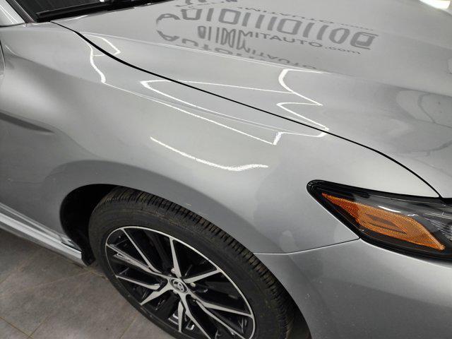 Photo of 2023 Celestial Silver Metallic Toyota Camry