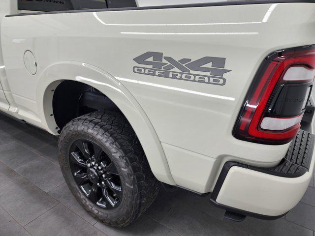 Photo of 2022 Pearl White RAM 2500